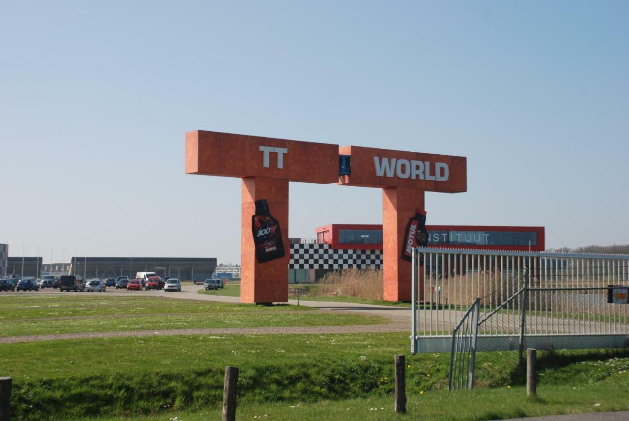 Assen-Groningen-Saunacabine Vries Luaran gambar